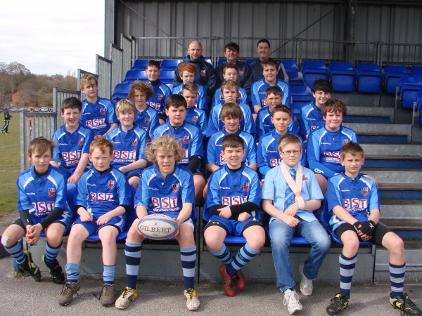 Training takes place each MONDAY evening at Burrows Hill at 6:30pm to 7:30pm Training takes place each MONDAY evening at Burrows Hill at 6:30pm to 7:30pm