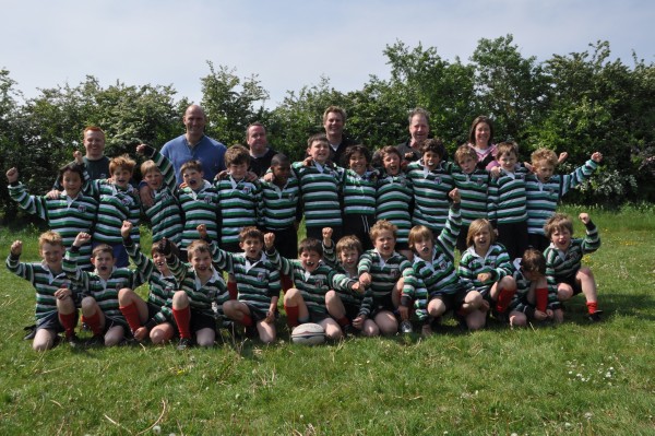 10.30 - 12 noon each Sunday.

Please be on pitch and ready to train by 10.30!